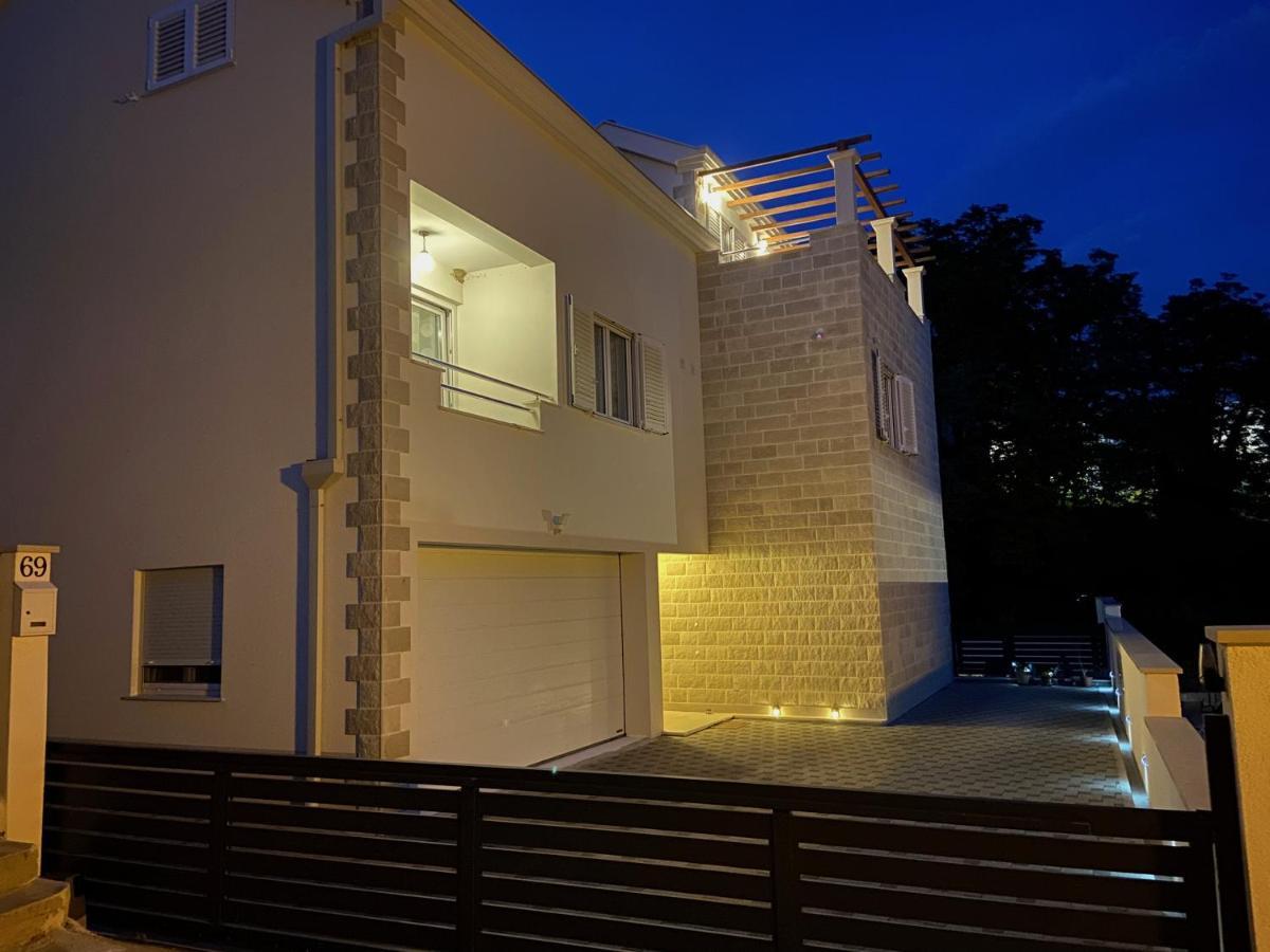 Hygge Apartments Mokošica Eksteriør billede